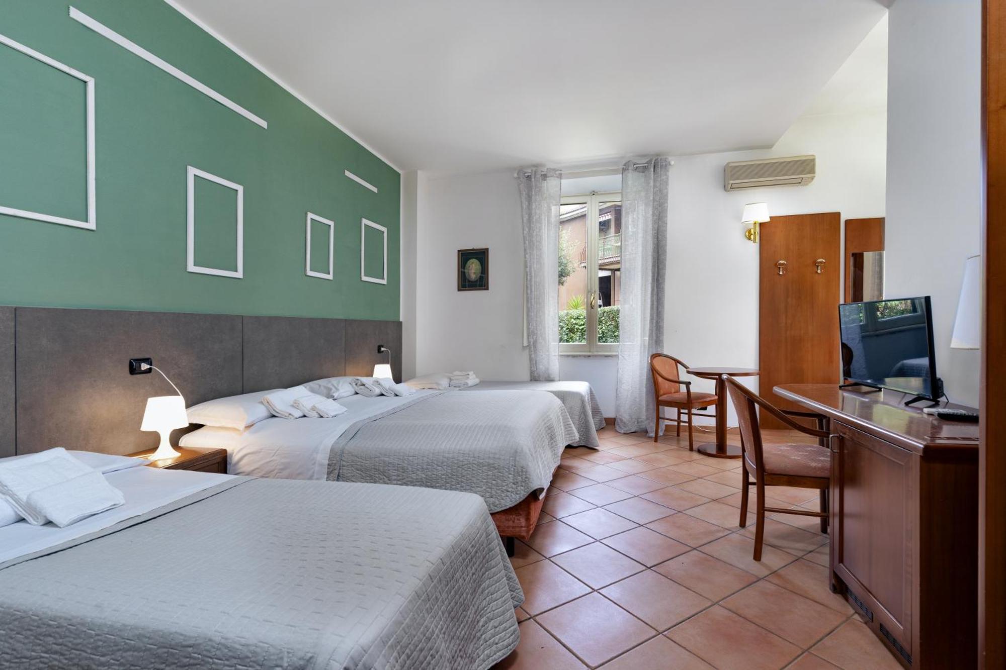 Comfort Rooms Villa Gaia Tor Vergata Rome Extérieur photo